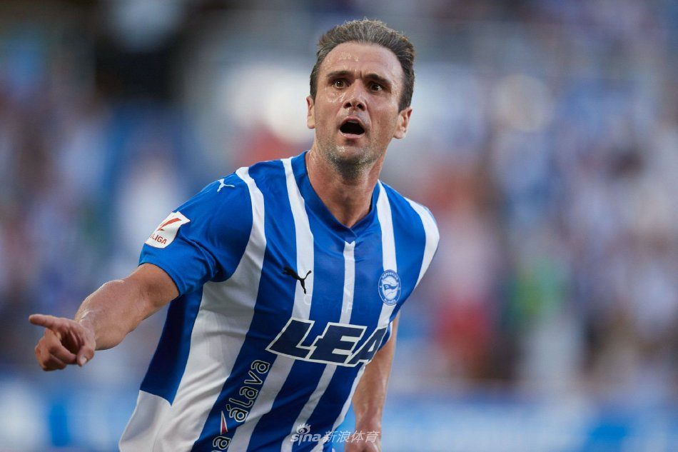 练组与球员 练组与球员