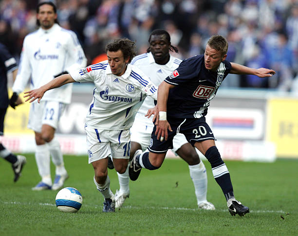 更是整个团 更是整个团